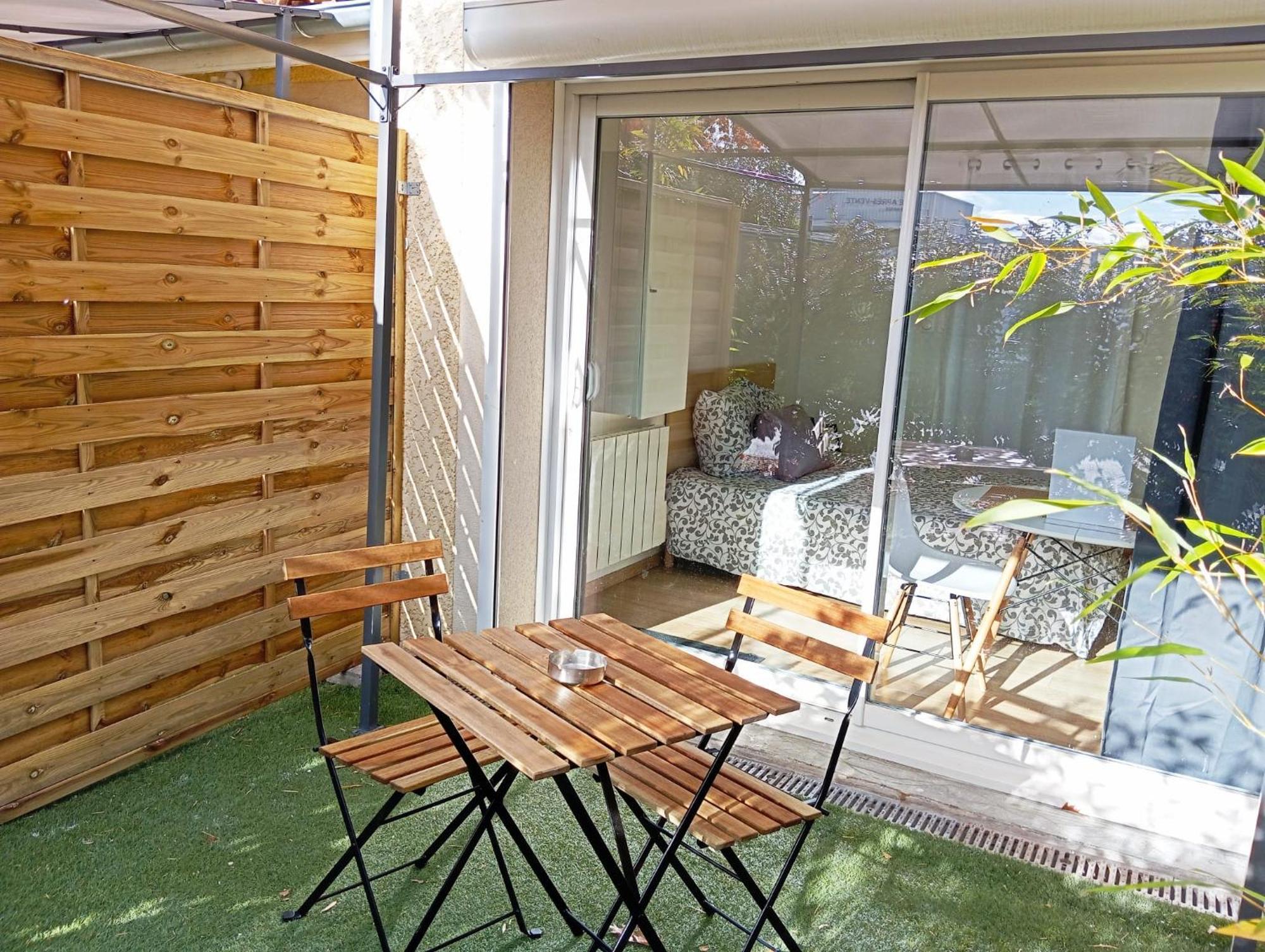 Appart'Hotel Le Clos Lassagne A Brignais - Lyon Sud Εξωτερικό φωτογραφία