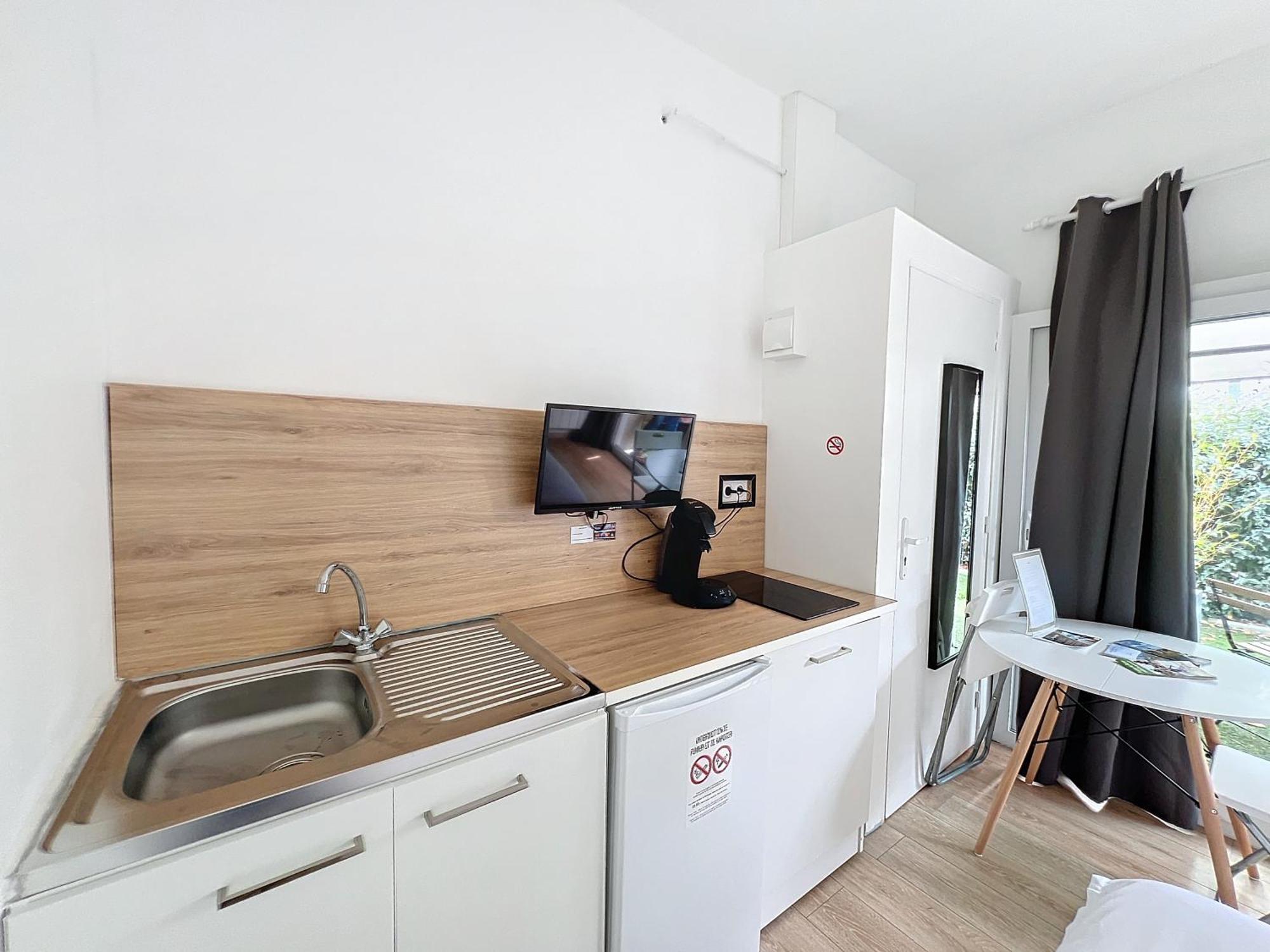 Appart'Hotel Le Clos Lassagne A Brignais - Lyon Sud Εξωτερικό φωτογραφία
